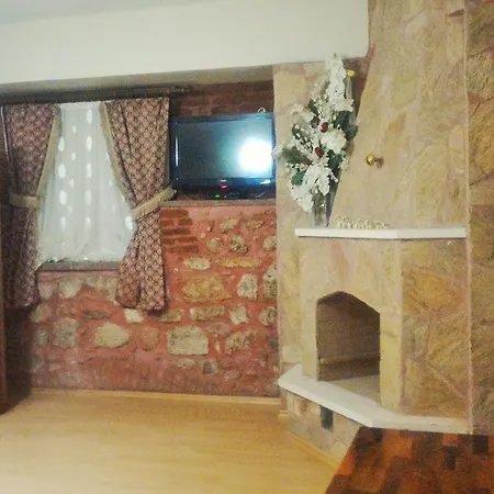 Odunluk Tas *